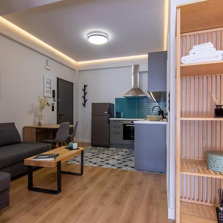 Studio 48, Cozy Apartment In Kalamata City Center Exterior photo